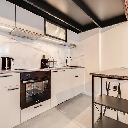 Swietokrzyska 41-43 By Homeprime Apartmán *