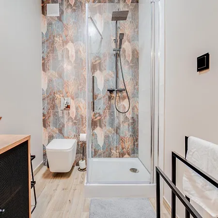 Swietokrzyska 41-43 By Homeprime