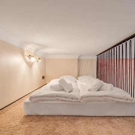 Swietokrzyska 41-43 By Homeprime Appartamento *